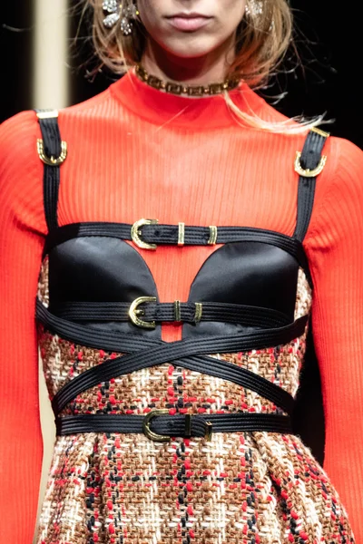 Look 66